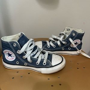 Converse Chuck Taylor All Star high tops Navy Kids 10.5